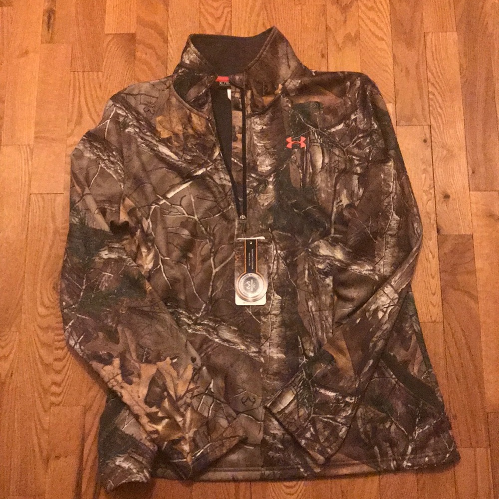 Camo Under Armor Pullover